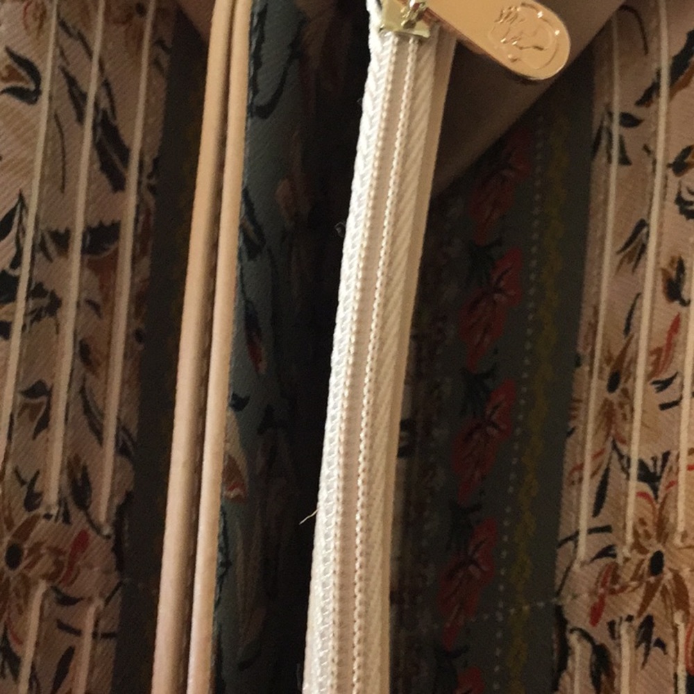 🛍️SOLD Spartina Crossbody Purse Wallet Handbag  Like New Cream Tan - Picture 9 of 16